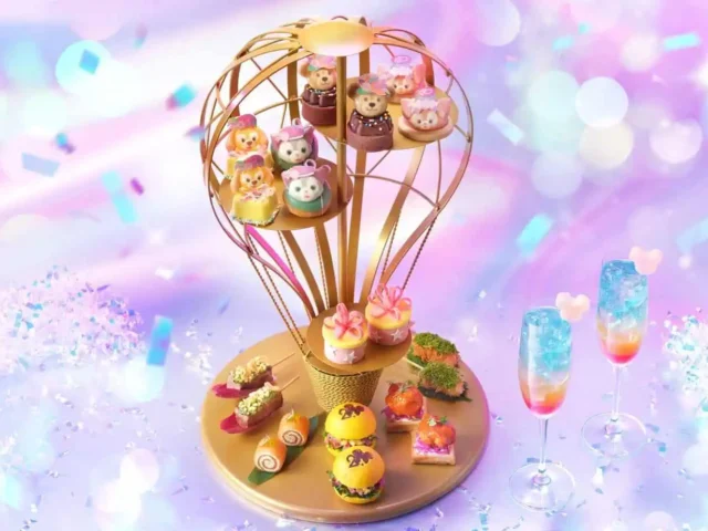 Savor the magic with a Hong Kong Disneyland Meal Vouchers! Enjoy tasty treats and meals while saving money on your unforgettable trip. GoTicketless.co.uk ©Disney All Rights Reserved