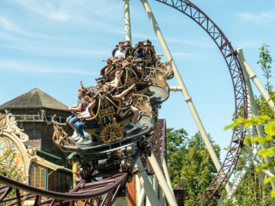 Ready for adventure. Grab your Plopsaland Belgium admission tickets today and dive into a world of excitement, laughter, and family fun. GoTicketless.co.uk ©Plopsaland All Rights Reserved